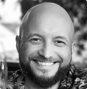 Foto do Leandro Vasconcelos, CEO da Galaxxia, Agência de Marketing Full Service Especialista em gestão de vendas e marcas no Rio de Janeiro